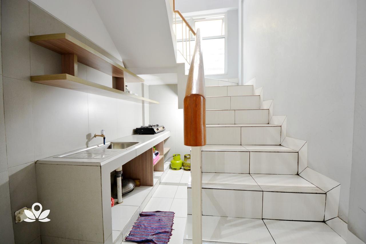 Zen Rooms Karet Pedurenan Dżakarta Zewnętrze zdjęcie