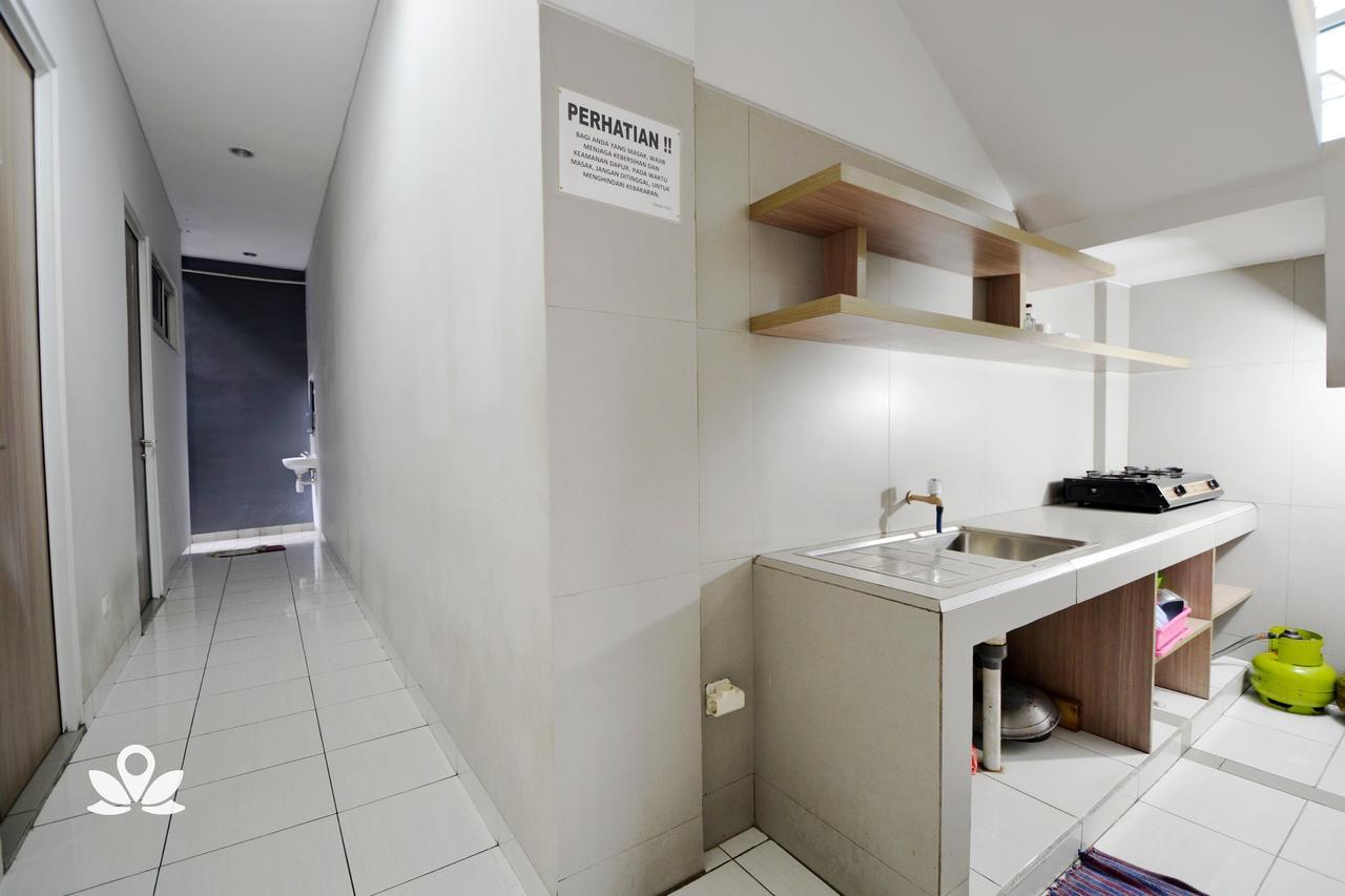 Zen Rooms Karet Pedurenan Dżakarta Zewnętrze zdjęcie
